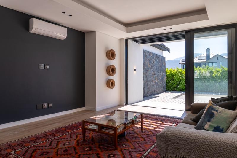 5 Bedroom Property for Sale in Val De Vie Estate Western Cape